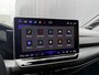 Volkswagen Golf 1.5 eTSI R-Line Edition | PANO | HUD | Harman Kardon | Keyless