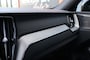 Volvo XC60 Recharge T8 AWD Polestar Engineerd 455pk/ Panodak/22 inch LM/Head-up/Trekhaak wegklb/Harman Kardon