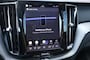Volvo XC60 Recharge T8 AWD Polestar Engineerd 455pk/ Panodak/22 inch LM/Head-up/Trekhaak wegklb/Harman Kardon