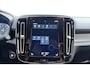 Volvo XC40 1.5 T3 R-Design | Navigatie | Climate Control | Stoel-, achterbank- en stuurverwarming | LED Koplampen | Leer/Alcantara