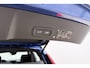 Volvo XC40 1.5 T3 R-Design | Navigatie | Climate Control | Stoel-, achterbank- en stuurverwarming | LED Koplampen | Leer/Alcantara