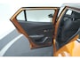 Peugeot 2008 PureTech 130 GT Pack | Leer-pakket | Camera | Dodehoekdetectie | Apple Carplay | Stoelverwarming