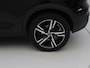 Volvo XC40 T4 Twin Engine 211pk Geartronic R-Design [ LEDER+CARPLAY+LED+STOEL/STUURWIELVERWARMING ]
