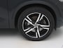 Volvo XC40 T4 Twin Engine 211pk Geartronic R-Design [ LEDER+CARPLAY+LED+STOEL/STUURWIELVERWARMING ]