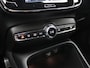 Volvo XC40 T4 Twin Engine 211pk Geartronic R-Design [ LED+CARPLAY+CLIMAAT+CRUISE+PDC+NAVIGATIE ]