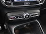 Volvo XC40 T4 PHEV 211PK R-Design [ TREKHAAK+PANO+360CAM+ACC+STOELVERWARMING+HARMAN/KARDON ]