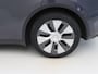 Tesla Model Y Long Range AWD 75kWh 351pk AMD RYZEN 91.3 % Soh [ AUTOPILOT+19 INCH+PREMIUM AUDIO ]