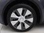 Tesla Model Y Long Range AWD 75kWh 351pk AMD RYZEN 91.3 % Soh [ AUTOPILOT+19 INCH+PREMIUM AUDIO ]