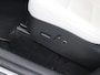 Tesla Model Y Long Range AWD 75kWh 351pk 92,2% SoH [ WIT LEDER+TREKHAAK+AUTOPILOT+20 INCH+PREMIUM AUDIO ]