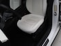 Tesla Model Y Long Range AWD 75kWh 351pk 92,2% SoH [ WIT LEDER+TREKHAAK+AUTOPILOT+20 INCH+PREMIUM AUDIO ]