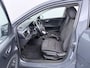 Kia Stonic T-GDi MHEV 100 pk DynamicLine | Navigatie | Climate Control | Cruise Control | Camera | Apple Carplay | 16" | Zeer zuinig |