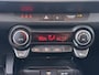 Kia Stonic T-GDi MHEV 100 pk DynamicLine | Navigatie | Climate Control | Cruise Control | Camera | Apple Carplay | 16" | Zeer zuinig |