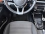 Kia Stonic T-GDi MHEV 100 pk DynamicLine | Navigatie | Climate Control | Cruise Control | Camera | Apple Carplay | 16" | Zeer zuinig |
