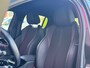 Peugeot 208 1.2 PureTech GT | 360° Camera | Parkeersensoren Voor- en Achter | Navigatie | Cruise Control | Climate Control | Achteruitrijcamera | Anti Blokkeer Systeem | Bandenspanningscontrolesysteem