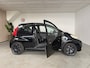 Peugeot 107 BLACK 1.0-12V XR