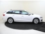 Skoda Octavia Combi 1.4 TSI iV PHEV Business Edition | SoH 95% | Cruise control | Sfeerverlichting | Lane assist | Parkeersensoren achter | 2-zone airco | LED koplampen | Carplay |