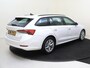 Skoda Octavia Combi 1.4 TSI iV PHEV Business Edition | SoH 95% | Cruise control | Sfeerverlichting | Lane assist | Parkeersensoren achter | 2-zone airco | LED koplampen | Carplay |