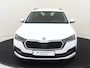 Skoda Octavia Combi 1.4 TSI iV PHEV Business Edition | SoH 95% | Cruise control | Sfeerverlichting | Lane assist | Parkeersensoren achter | 2-zone airco | LED koplampen | Carplay |