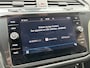 Volkswagen Tiguan 1.5 TSI Comfortline Business | R-Line | Trekhaak | Leder bekleding | Carplay | LED |