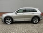 Volkswagen Tiguan 1.5 TSI Comfortline Business | R-Line | Trekhaak | Leder bekleding | Carplay | LED |