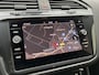 Volkswagen Tiguan 1.5 TSI Comfortline Business | R-Line | Trekhaak | Leder bekleding | Carplay | LED |