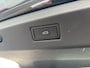 Volkswagen ID.7 Pro Business 77 kWh | Rijklaarprijs | SOH 93,8 % | Elektrisch wegklapbare trekhaak | Harman Kardon Sound System | Warmtepomp | 20"inch lichtmetalen wielen | Stoelverwarming voor+achter |