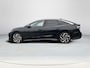Volkswagen ID.7 Pro Business 77 kWh | Rijklaarprijs | SOH 93,8 % | Elektrisch wegklapbare trekhaak | Harman Kardon Sound System | Warmtepomp | 20"inch lichtmetalen wielen | Stoelverwarming voor+achter |