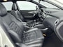 Nissan Qashqai 1.2 Tekna + | Trekhaak | Pano | 19'' LMV | 360° camera | Clima | Cruise | Navi | Radio |