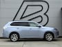 Mitsubishi Outlander 2.0 PHEV instyle 2e Eigenaar|Pano|Trekhaak|Stoelverw|Camera|Cruise|Clima|Navi|Elek achterklep|N.A.P|APK tot 12-2026