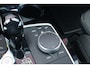 BMW 1-Serie 116i AUTOMAAT HIGH EXECUTIVE | DRAADLOZE APPLE CARPLAY/ANDROID AUTO | NAVIGATIE | PARKEERSENSOREN VOOR + ACHTER | SHADOW LINE | STOEL VERWARMING | CRUISE CONTROL | DAB+ RADIO | 17" LICHTMETALEN VELGEN | DRAADLOZE TELEFOONLADER |