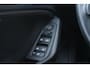 BMW 1-Serie 116i AUTOMAAT HIGH EXECUTIVE | DRAADLOZE APPLE CARPLAY/ANDROID AUTO | NAVIGATIE | PARKEERSENSOREN VOOR + ACHTER | SHADOW LINE | STOEL VERWARMING | CRUISE CONTROL | DAB+ RADIO | 17" LICHTMETALEN VELGEN | DRAADLOZE TELEFOONLADER |