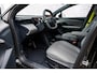Lynk & Co 02 More 66 kWh | Panoramadak | 360 camera | Harman Kardon audio | Dodehoekdetectie | Stoel/Stuurverwarming | Apple CarPlay/Android Auto | 20"LM-velgen | Elektrisch bedienbare voorstoelen met geheugenfunctie | Klimaat warmtepomp | Elektrisch bedienbare achterklep |