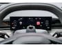 Lynk & Co 02 More 66 kWh | Panoramadak | 360 camera | Harman Kardon audio | Dodehoekdetectie | Stoel/Stuurverwarming | Apple CarPlay/Android Auto | 20"LM-velgen | Elektrisch bedienbare voorstoelen met geheugenfunctie | Klimaat warmtepomp | Elektrisch bedienbare achterklep |