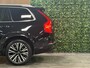 Volvo XC90 T8 AWD Recharge Plus Bright Long Range | Trekhaak | 360° Camera | Harman Kardon | All Season banden | 455pk | Adaptieve Cruise Control | Standkachel met Volvo On Call App | Stoelverwarming voor+achter | Stuurwielverwarming | Google Infotainment | Full LED meesturende koplampen | Pilot Assist | BLIS Dode Hoek Detectie | Elektrische voorstoelen geheugen | Lederen bekleding | Zitting verlenging voorstoelen | Lederen dashboard | 20 Inch | Keyless Drive | Parkeersensoren voor+achter | Privacy Glass | Elektrisch bedienbare achterklep | 7-Persoons | 4-Zone Climate Control | Geïntegreerde zongordijnen achterportieren | Geïntegreerd kinderzitje achterin | Verlichte instaplijsten | Draadloos telefoon opladen | Alarm Klasse III | DAB Radio | Apple Carplay/Android Auto | Volvo On Call met mobiele App functie | Onyx Black Metallic |