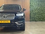 Volvo XC90 T8 AWD Recharge Plus Bright Long Range | Trekhaak | 360° Camera | Harman Kardon | All Season banden | 455pk | Adaptieve Cruise Control | Standkachel met Volvo On Call App | Stoelverwarming voor+achter | Stuurwielverwarming | Google Infotainment | Full LED meesturende koplampen | Pilot Assist | BLIS Dode Hoek Detectie | Elektrische voorstoelen geheugen | Lederen bekleding | Zitting verlenging voorstoelen | Lederen dashboard | 20 Inch | Keyless Drive | Parkeersensoren voor+achter | Privacy Glass | Elektrisch bedienbare achterklep | 7-Persoons | 4-Zone Climate Control | Geïntegreerde zongordijnen achterportieren | Geïntegreerd kinderzitje achterin | Verlichte instaplijsten | Draadloos telefoon opladen | Alarm Klasse III | DAB Radio | Apple Carplay/Android Auto | Volvo On Call met mobiele App functie | Onyx Black Metallic |