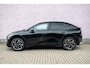 Lynk & Co 02 More 66 kWh | Panoramadak | 360 camera | Harman Kardon audio | Dodehoekdetectie | Stoel/Stuurverwarming | Apple CarPlay/Android Auto | 20"LM-velgen | Elektrisch bedienbare voorstoelen met geheugenfunctie | Klimaat warmtepomp | Elektrisch bedienbare achterklep |