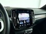 Volvo XC40 T5 Recharge R-Design | Panoramadak | Parkeercamera | Cruise control | Stoel- en stuurverwarming | Trekhaak