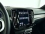 Volvo XC40 T5 Recharge R-Design | Panoramadak | Parkeercamera | Cruise control | Stoel- en stuurverwarming | Trekhaak