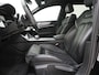 Audi A6 Avant 55 TFSI e quattro Competition Full Black | Panoramadak | Leder | B&O Audio | Camera | Stoelverwarming | Cruise | Carplay