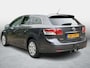 Toyota Avensis Wagon 1.6 VVTi Comfort / Trekhaak / Apple & Android / Dealeronderhouden / Climate Controle / Airco / Origineel NL / 2e Eigenaar /