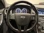 Volvo V60 T3 150pk Kinetic NAVI/LEER/TREKHAAK/LED/ECC/CRUISE/HIGH PERF AUDIO/PERFECT ONDERHOUDEN, NET GROTE OH BEURT GEHAD EN DISTR. RIEM IS VERVANGEN/ZO MEENEEMPRIJS