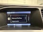 Volvo V60 T3 150pk Kinetic NAVI/LEER/TREKHAAK/LED/ECC/CRUISE/HIGH PERF AUDIO/PERFECT ONDERHOUDEN, NET GROTE OH BEURT GEHAD EN DISTR. RIEM IS VERVANGEN/ZO MEENEEMPRIJS