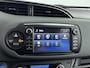 Toyota Yaris 1.5 Hybrid Dynamic | Dealer onderhouden | 1e eigenaar | Navigatie | Climate Control | Cruise Control | Achteruitrijcamera | DAB | Bluetooth | Rijklaar