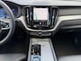 Volvo XC60 B4 Ultimate Bright | Dealer onderhouden | Harman Kardon |