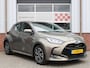 Toyota Yaris 1.5 Hybrid Dynamic /NAVI/16'LM/Keyless/Camera/Lane assist/ACC/DAB+/Carplay/ISOFIX/NAP! 1e eig!