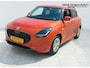 Suzuki Swift 1.2 Comfort Smart Hybrid uit 2025 Rijklaar + Fabrieksgarantie Henk Jongen Auto's in Helmond, al 50 jaar service zoals 't hoort!