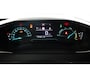 Peugeot 2008 1.2 Hybrid 145 Style | Achterbank in delen neerklapbaar | Achterspoiler | Actieve noodgeval assistent