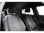 Peugeot 2008 1.2 Hybrid 145 Style | Achterbank in delen neerklapbaar | Achterspoiler | Actieve noodgeval assistent