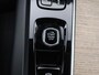 Volvo XC60 T6 PLUG-IN HYBRID ULTRA DARK LUCHTVERING HARMAN KARDON SCHUIFDAK TREKHAAK