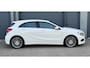 Mercedes-Benz A-klasse 180 Prestige | AMG PAKKET | 95.000 KM! | 5 Deurs | Camera | Stoelverwarming | Cruise |